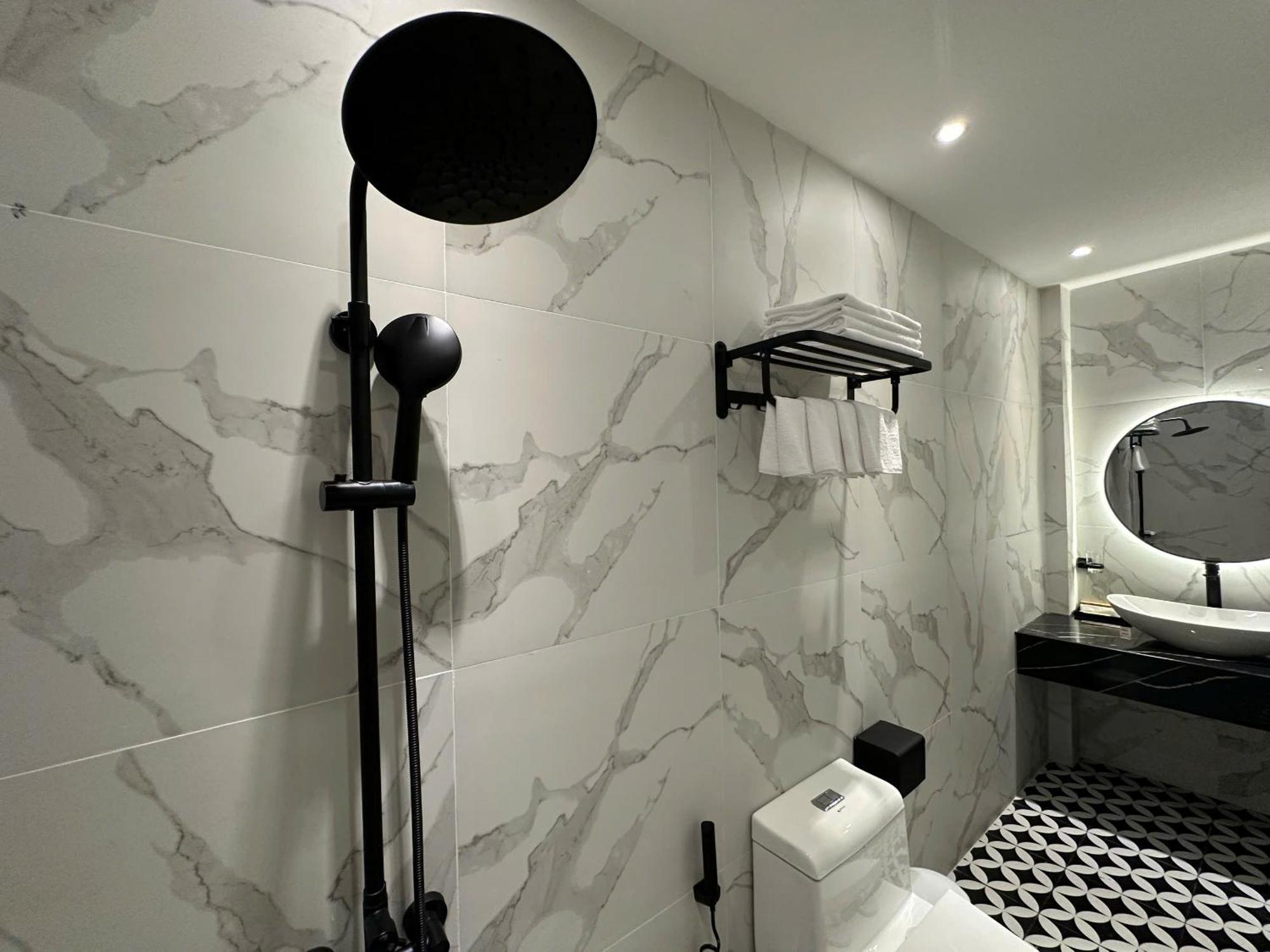 Lion 11 Hotel Кантхо Экстерьер фото